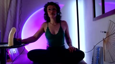 Mx. Anouk Divine online show from February 21, 1:06 am