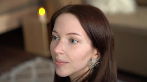 STELLA online show from April 2, 3:31 pm