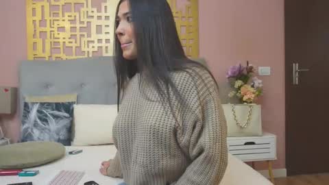 MyaMuse online show from November 25, 8:05 am