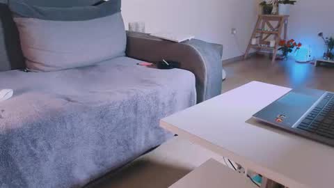 Anda online show from March 30, 9:58 pm