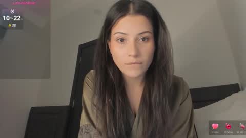 hey its Mel online show from December 16, 6:25 pm