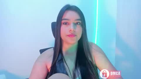 Bella online show from November 21, 11:18 pm