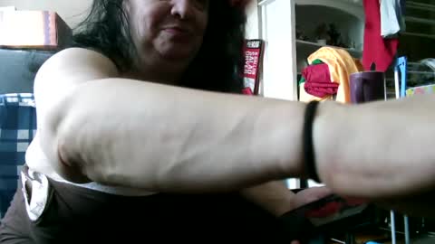 mysteriouswoman18 online show from July 28, 4:05 pm