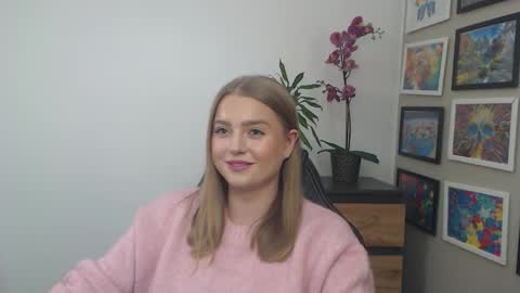 Erica online show from January 31, 7:11 pm