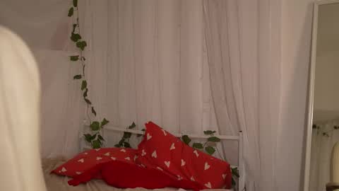 MILLI online show from December 4, 11:01 am