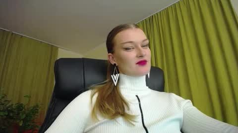 mysticvenus_ online show from October 23, 3:18 pm