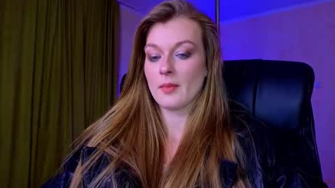 mysticvenus_ online show from February 23, 6:18 pm