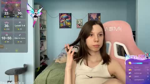 Vanessa and Julia  online show from February 16, 7:52 am