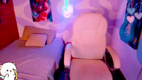 Camila-   free online show from February 25, 8:53 pm