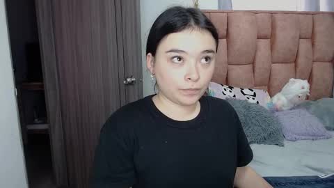 nahia cute     only   online show from February 16, 7:03 pm