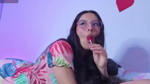 valeria online show from April 14, 9:15 pm