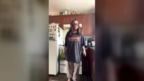 nakedandstonedd online show from March 1, 3:45 pm