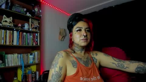 Val  online show from October 29, 5:01 am