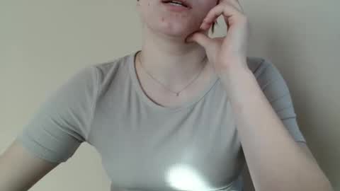 Nana online show from March 2, 7:15 am