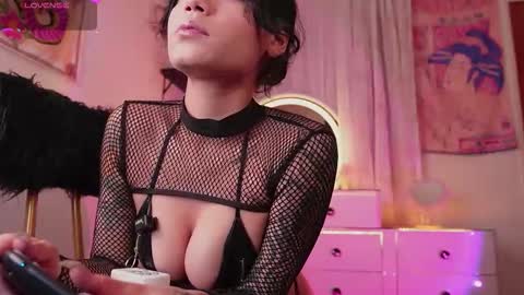            online show from January 10, 2:38 am