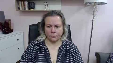 Nancy online show from December 29, 7:50 am