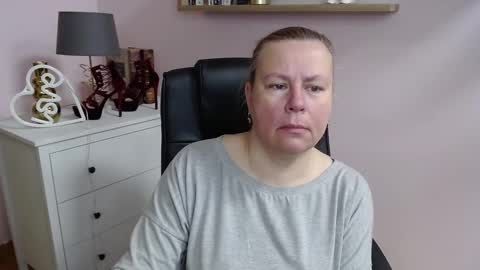 Nancy online show from March 7, 5:40 am