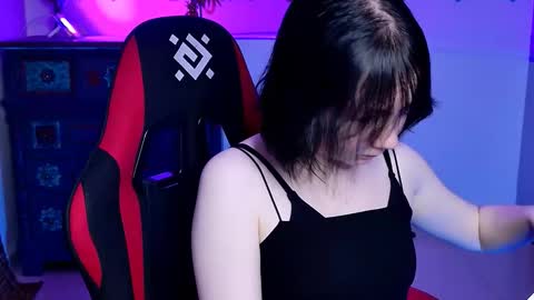 nancymartinez online show from October 28, 5:13 am