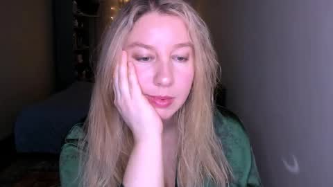 Nancy online show from April 10, 8:04 pm