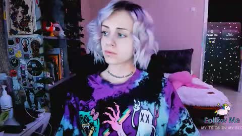 Monday-Friday 12-4 AM and 6-9 AM New York time online show from December 3, 8:00 pm