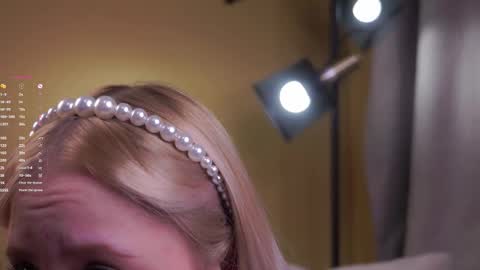 Angel online show from March 5, 12:56 pm