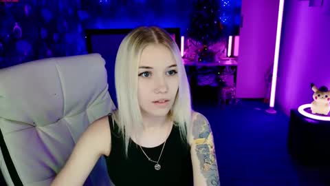 naomihita online show from January 15, 3:07 pm