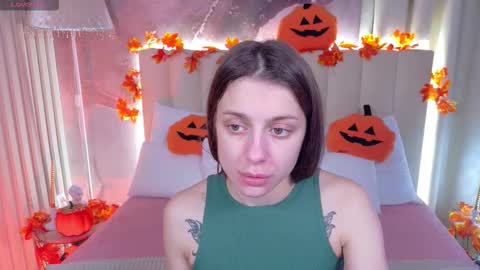 Naomi online show from October 20, 4:59 am