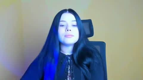 Snapshot of naomivibes chatting on October 2, 1:38 pm Naomi online show from October 2, 1:38 pm