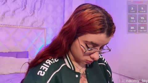 Naomy  online show from November 15, 3:40 am