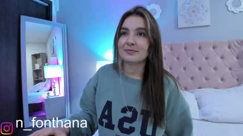 Nashly Fontana online show from January 17, 2:28 pm