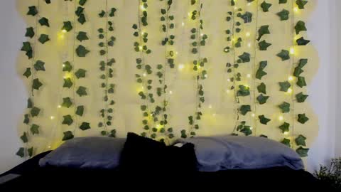 Snapshot of nastasha_nasty1 chatting on February 7, 11:45 pm Maira online show from February 7, 11:45 pm