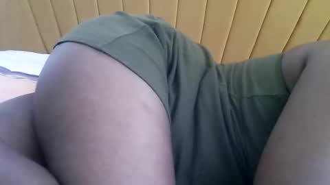 Sweet Ella online show from October 25, 8:00 am