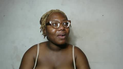 nastyhairy7 online show from October 28, 7:47 am