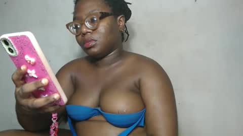 Snapshot of nastyhairy7 chatting on October 22, 6:51 am nastyhairy7 online show from October 22, 6:51 am