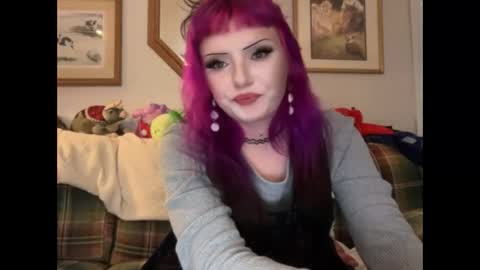 Snapshot of nastynecronancy chatting on October 22, 5:40 pm online show from October 22, 5:40 pm