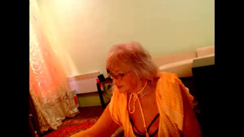 natali online show from October 25, 7:16 am