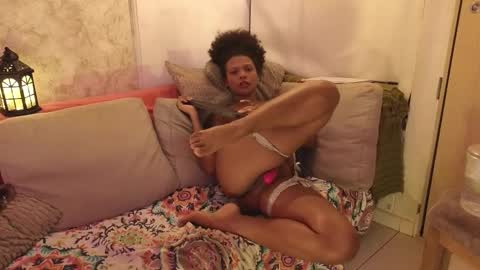 natalia_curlyx online show from March 3, 11:23 pm