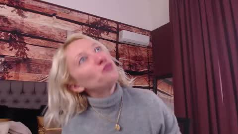 Natalie online show from November 16, 12:49 pm