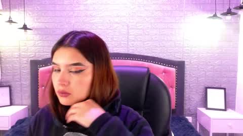 natalie  online show from September 15, 2:42 am