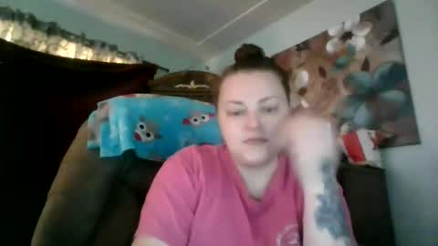 Snapshot of nataliedays chatting on December 3, 3:33 pm Natalie  online show from December 3, 3:33 pm