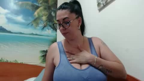 natally online show from October 3, 1:49 pm