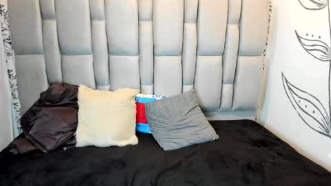 N A T A S H A online show from October 9, 8:35 pm