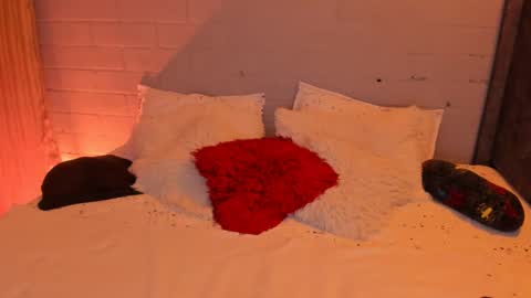 Nataly independent model dont forget to leave your like that will help me grow as a model online show from September 28, 1:56 am