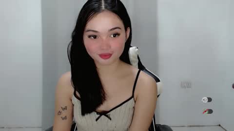 nathalie online show from October 2, 6:29 am