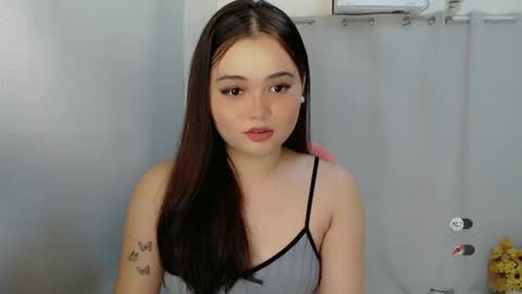 nathalie online show from February 9, 8:49 am