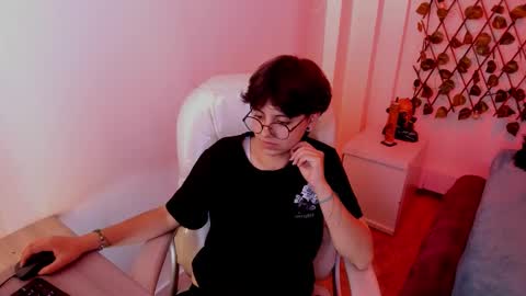 nathalyy_ds online show from December 17, 10:03 pm