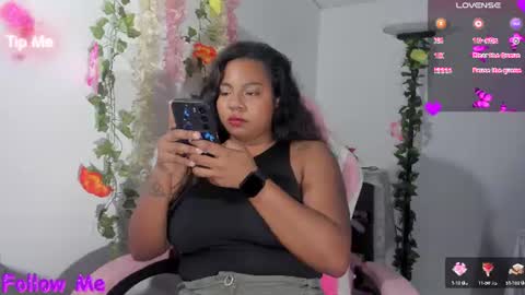 Naty online show from June 19, 2:05 am