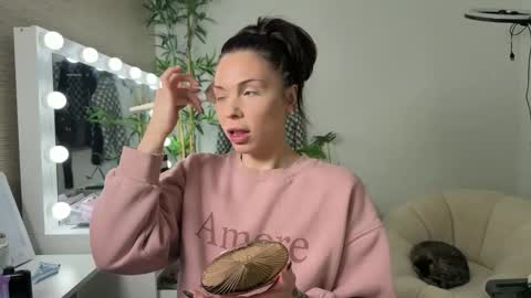 NATTY FIERROS online show from April 13, 5:14 pm