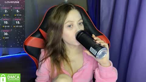 natural_babe666 online show from December 18, 2:11 pm