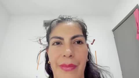 Snapshot of naturalsexlatin chatting on December 22, 4:50 am Andrea  online show from December 22, 4:50 am